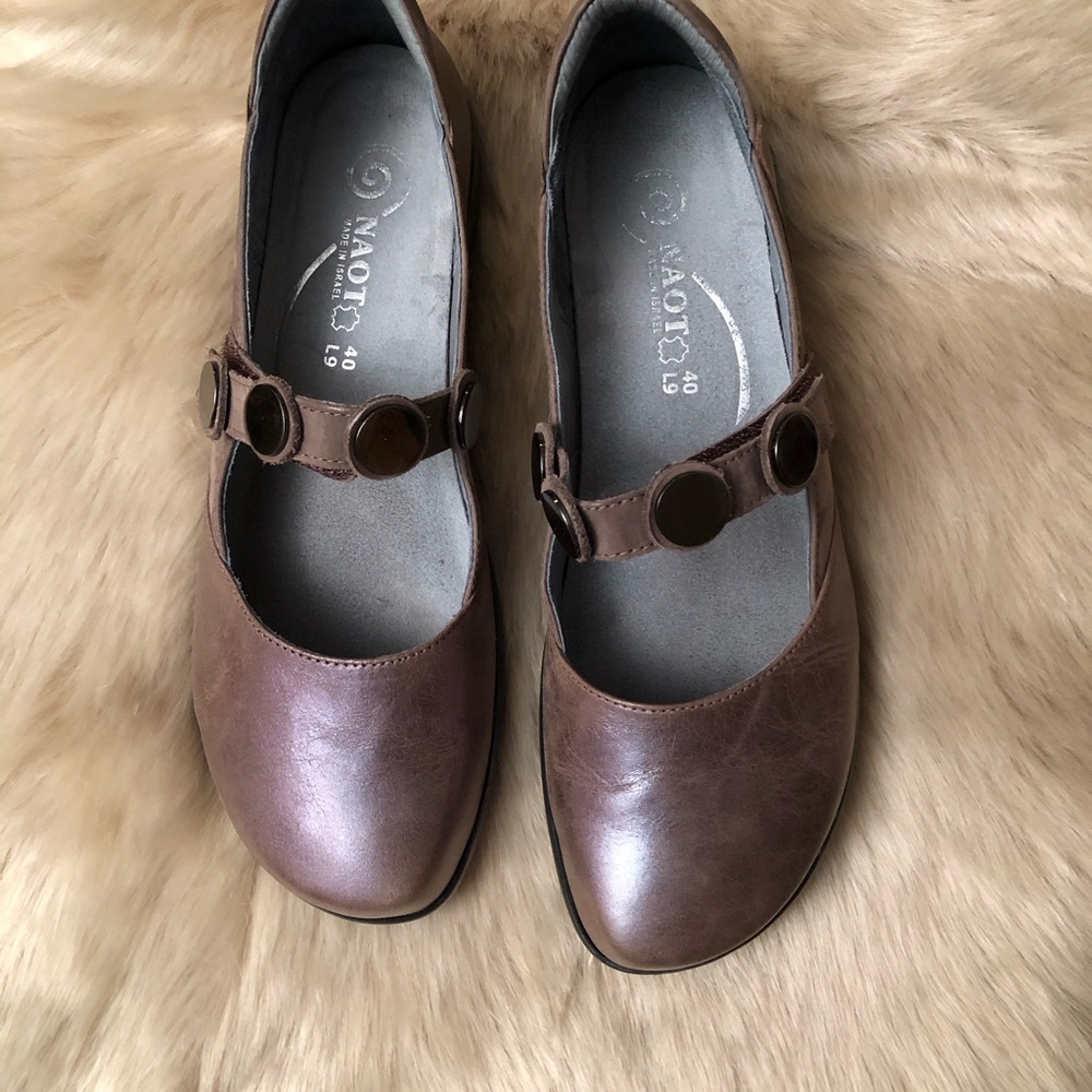 Naot Mary Jane Velcro strap shoes